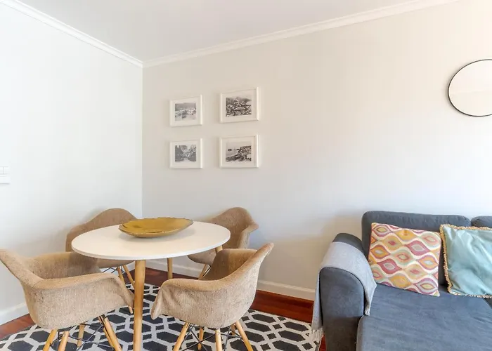 Forum Apartment