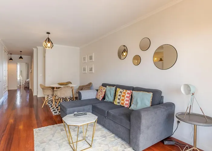 Forum Apartment